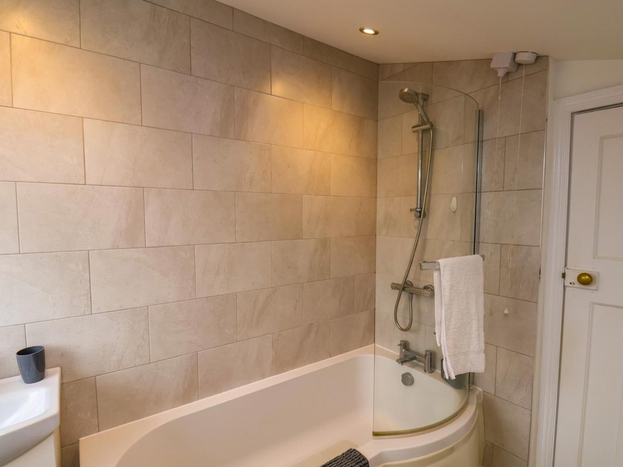 Over Esk Whitby Ngoại thất bức ảnh